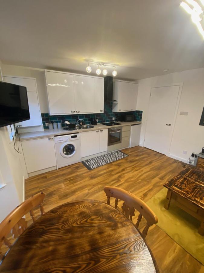 Cosy 1 Bed Flat Largs Lägenhet Exteriör bild
